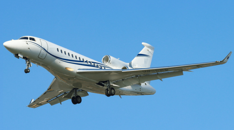 Dassault Falcon 7X private jet similar to the aircraft used by Taylor Swift
